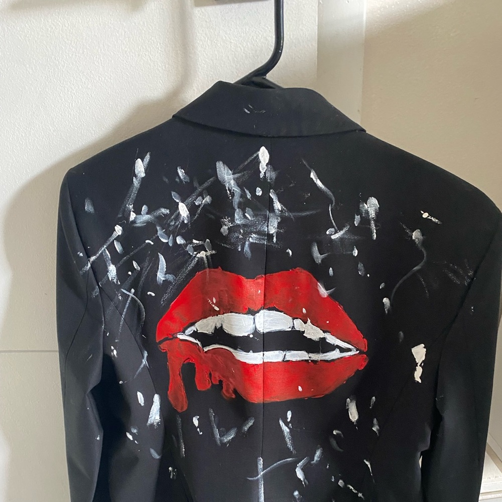 Black lightweight blazer hand painted.